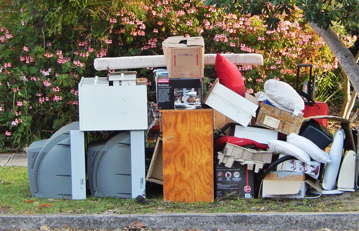 affordable junk removal in kirkland wa